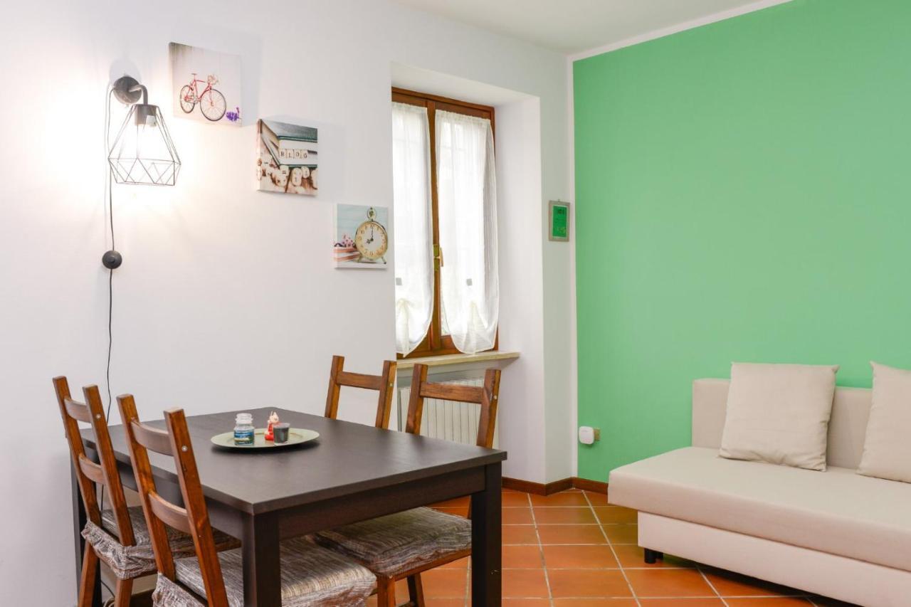 Loft Free Parking Agli Ulivi Moderno E Spazioso Apartment Peschiera del Garda Bagian luar foto